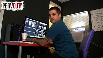 Preview 2 of Xxx Fckd - Worship Jareds Dirty Feet GAY JOI MALE FEET FETISH