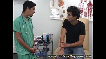 Preview 1 of Desvirjando Poeno Porno - Gay boy small dick video porno As Phingerphuck worked his way up to
