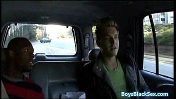 Preview 3 of Lun Mamoo - Black Muscled Dude Fucks Gay Skinny White Boy Bareback Style 13