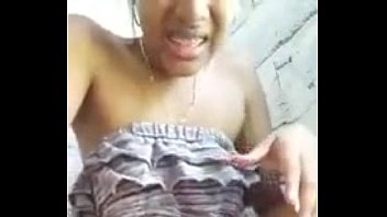 Preview 3 of Bbw Aunty Boobs Videos - VID-20160127-WA0001