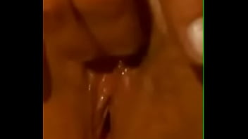 Preview 3 of Big Boob Baby Siter Sex - gringa soltera me seduce por whatsapp se mete dos dedos