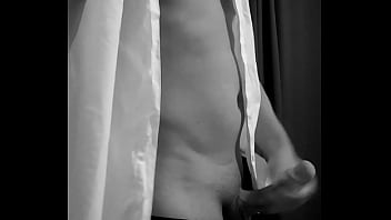 Preview 3 of Young Boy Old Mom Sex - I&acute_m too sexy