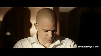 Preview 3 of Kichdam Com Viet - Olga Kurylenko in Hitman (2007)