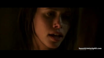 Preview 2 of Mi Tia Entra Mi Cuarto - Olivia Wilde in House,  M.D. (2004-2012)