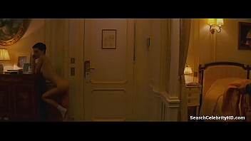 Preview 1 of Dase Jija Sali Xxx Video - Natalie Portman in Hotel Chevalier 2007