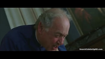Preview 1 of Tiny Bikini Porn - Natalie Portman in for Vendetta 2006