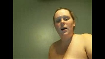 Preview 1 of Conal Oil - Chaturbate-Public.Show-c-countrybabee9109-2016.01.12.040800 - in the shower