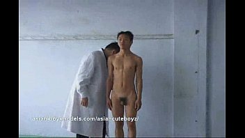 Preview 1 of Daughter Bo Chong Va Nang Dau - College Students Nude Medical Exam
