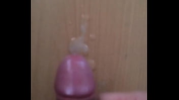 Preview 3 of Son Big Mom Pissing - Ch&iacute_nh chủ xuất kh&iacute_