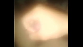 Preview 1 of Rose Red Gives You A Handjob - Andr&eacute_ punheteiro gozando