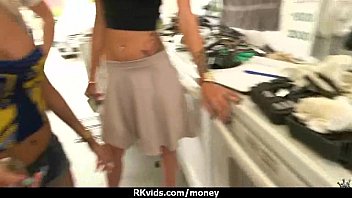 Preview 3 of Xxlporno Enfant Video - Amateur lets the pussy talk 23