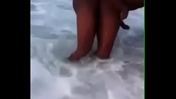 Preview 1 of Japanese Children Xxx - Fudendo na praia