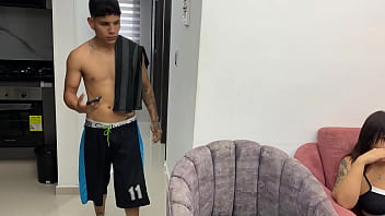 Preview 1 of Hentai Boboss - Me aprovecho que mi mejor amigo descansa para follarle el culo a su mujer y venirmele adentro bien rico. H.L.