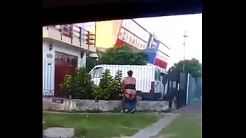 Preview 1 of Father Fucks Her Doughtet - cojiendo en la calle