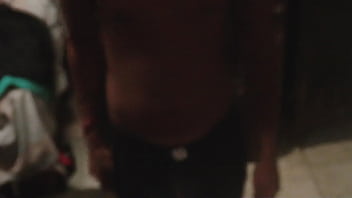 Preview 2 of Plumber Hidden Full - mucha ropa solo para mujeres.MP4