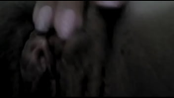 Preview 3 of She S Seriously Hot - Eu no trabalho e ela me manda isso