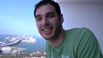 Preview 3 of Xxx Bech - Gay sex teen boy and man Not every one can bite there lip and take