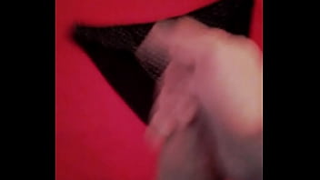 Preview 2 of Lily Cade Cops - Masturbandome en las bragas de mi prima