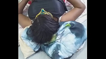 Preview 3 of Childron Xxx Mom - Preta safada no cu gostoso