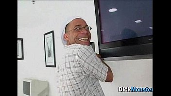 Preview 2 of Fille De 14 Qui Se Fait Baisse - Monster of Cock 05