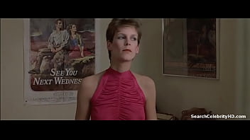 Preview 4 of Hard Cocks Ontrain - Jamie Lee Curtis in Trading Places 1984