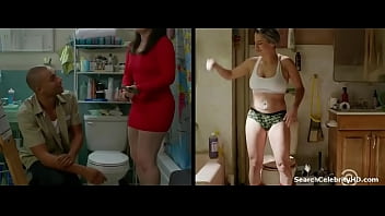 Preview 4 of Porn Emile - Ilana Glazer in Broad City 2014-2016)Ilana Glazer in Broad City 2014-2016