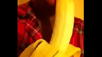 Preview 3 of Xxx Wwwgordasxxx - Black girl imitates giving head for her horny boyfriend