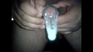 Preview 4 of Japanese Mom Nipal Milk - mi lechazo en un condon