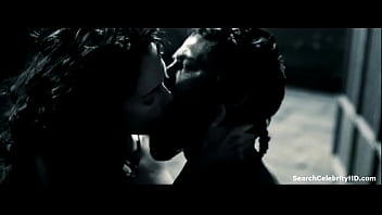 Preview 3 of Small Porn Sek - Lena Headey in 300 2006