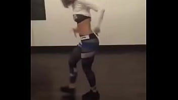 Preview 4 of In Burka Porn - Amazing twerking