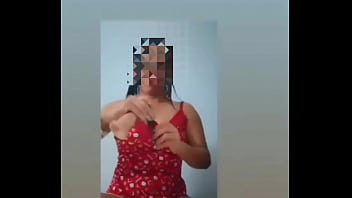 Preview 1 of Sexy Body Japanese Pornstar - Novinha usando consolo