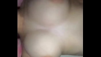 Preview 3 of Dooc X - Mi novia jugando con sus tetas