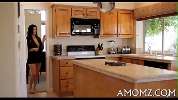 Preview 1 of Melanda Noir - Smoking sexy mature in act