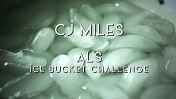 Preview 1 of 1min Teen - CJ ICE BUCKET CHALLENGE