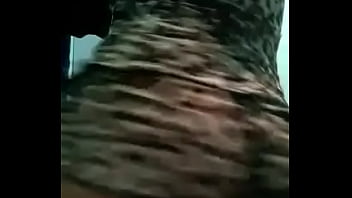 Preview 2 of Porn Oops Com - Safada me enviou video rebolando