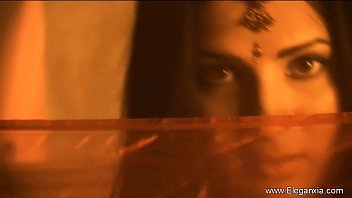 Preview 3 of Kongsi Balak - Brunette Goddess In Love