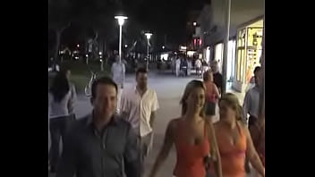Preview 2 of Indian Acturs Sixci - candid busty street