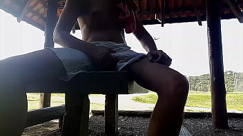 Preview 4 of Story Deutsche Pornos - exibindo pauz&atilde_o no parque