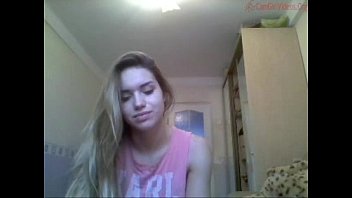 Preview 2 of Sex By Kiss - alucelo-huntgirls.com