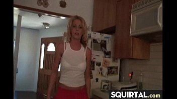Preview 1 of Japan Pretty Mom - SQUIRT GIRL 5