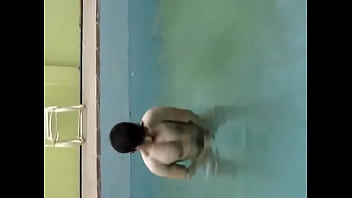 Preview 3 of Bbf X - Piscina Caliente