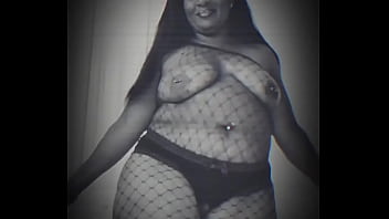 Preview 3 of Mia Khalifa Boss - Funny,  but I needed an outdoor vid! On X (Twitter) LTGMonniLuv capscuming #LTGMonniLuv #CapsCuming