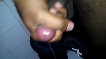 Preview 4 of Hot Big Moms - VID 20160319-WA0003