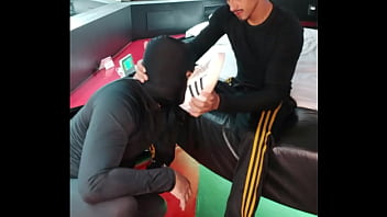 Preview 2 of Adria Tea Xxx - Yuri Diaz e Gang Fag - Part I