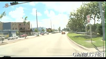 Preview 2 of Mujer Meando - Free semen during wild homosexual sex