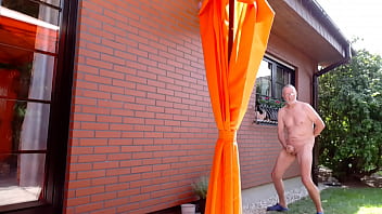 Preview 4 of Xxx Doss - Nackedei wichst 402