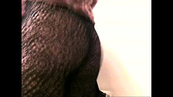 Preview 1 of Songs Hindi Sex - command the bitch - big ass tranny video