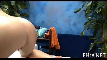 Preview 1 of Gugs Sex3 - hot 18 year old cutie