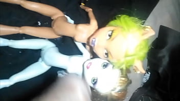 Preview 3 of In Bus Tokeo Sex - Cumpilation Facial a mis mu&ntilde_ecas Monster High #10