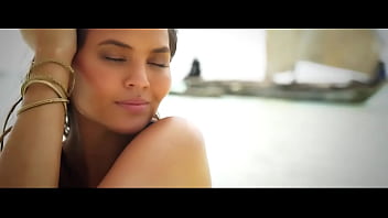 Preview 4 of Enko Virgin - Chrissy Teigen in Sports Illustrated - Swimsuit 2016 - 2